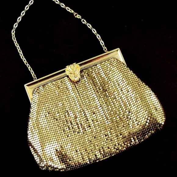 Vintage Whiting & Davis Co. Gold Mesh Clutch Purse - Picture 1 of 9